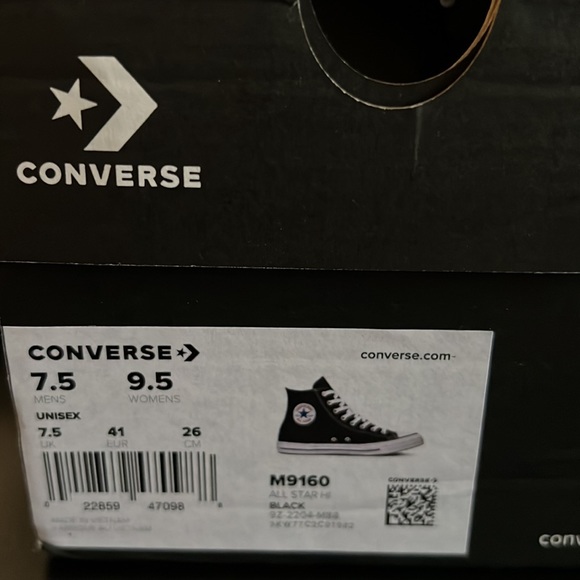 Brand New Never Worn Converse Hi Tops - Picture 3 of 3